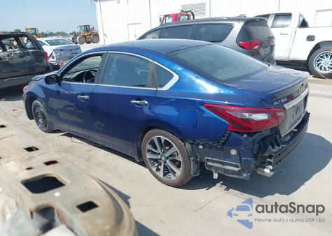 2017 Nissan Altima 2.5 Sr из США, поврежденный, VIN 1N4AL3AP8HC156280